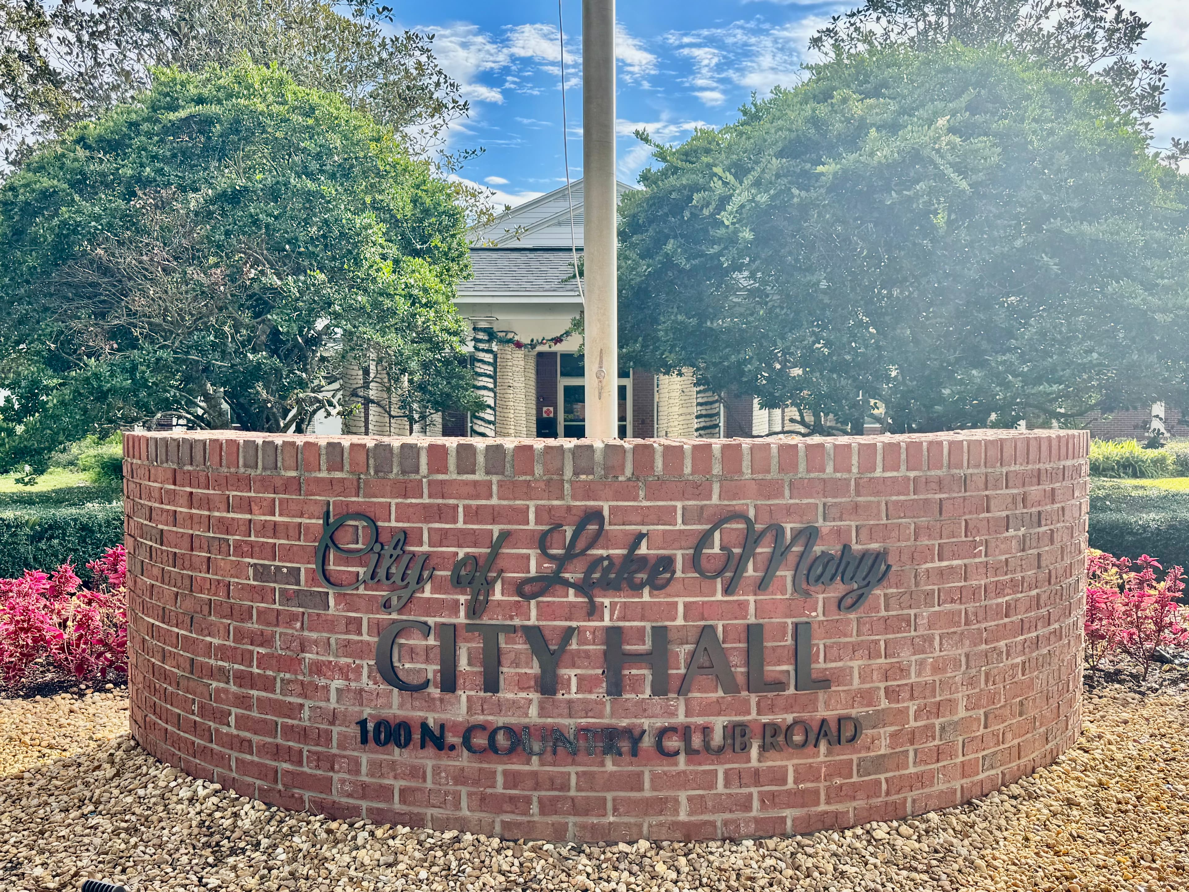 The Lake Mary City Hall building on a clear day